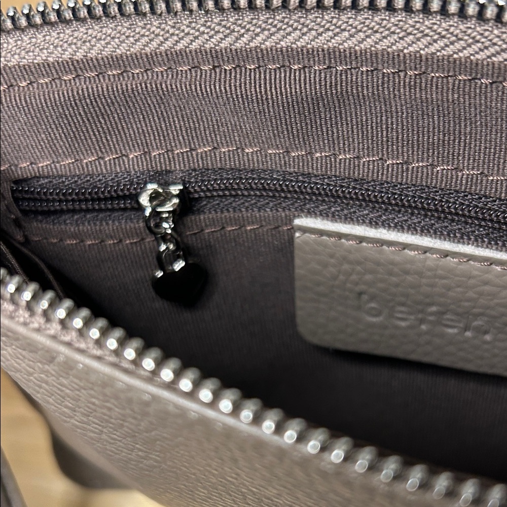 Chic Brown Leather Crossbody Bag - Picture 5 of 7